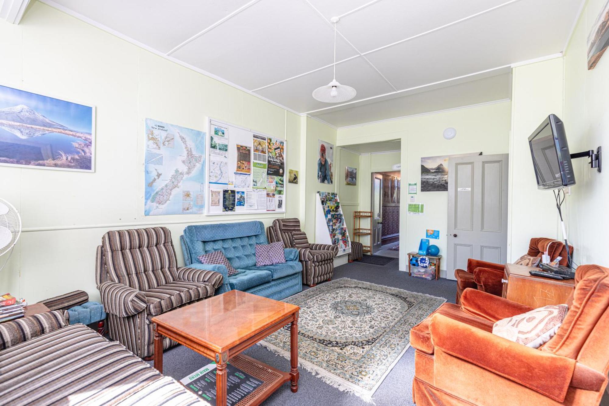 Braemar House B&B And Yha Hostel Whanganui Exterior photo