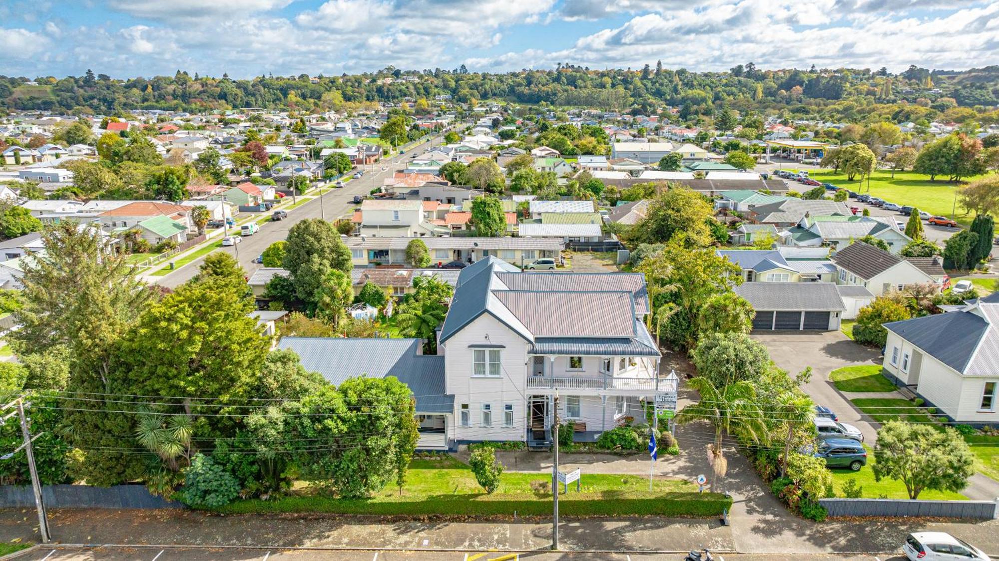 Braemar House B&B And Yha Hostel Whanganui Exterior photo