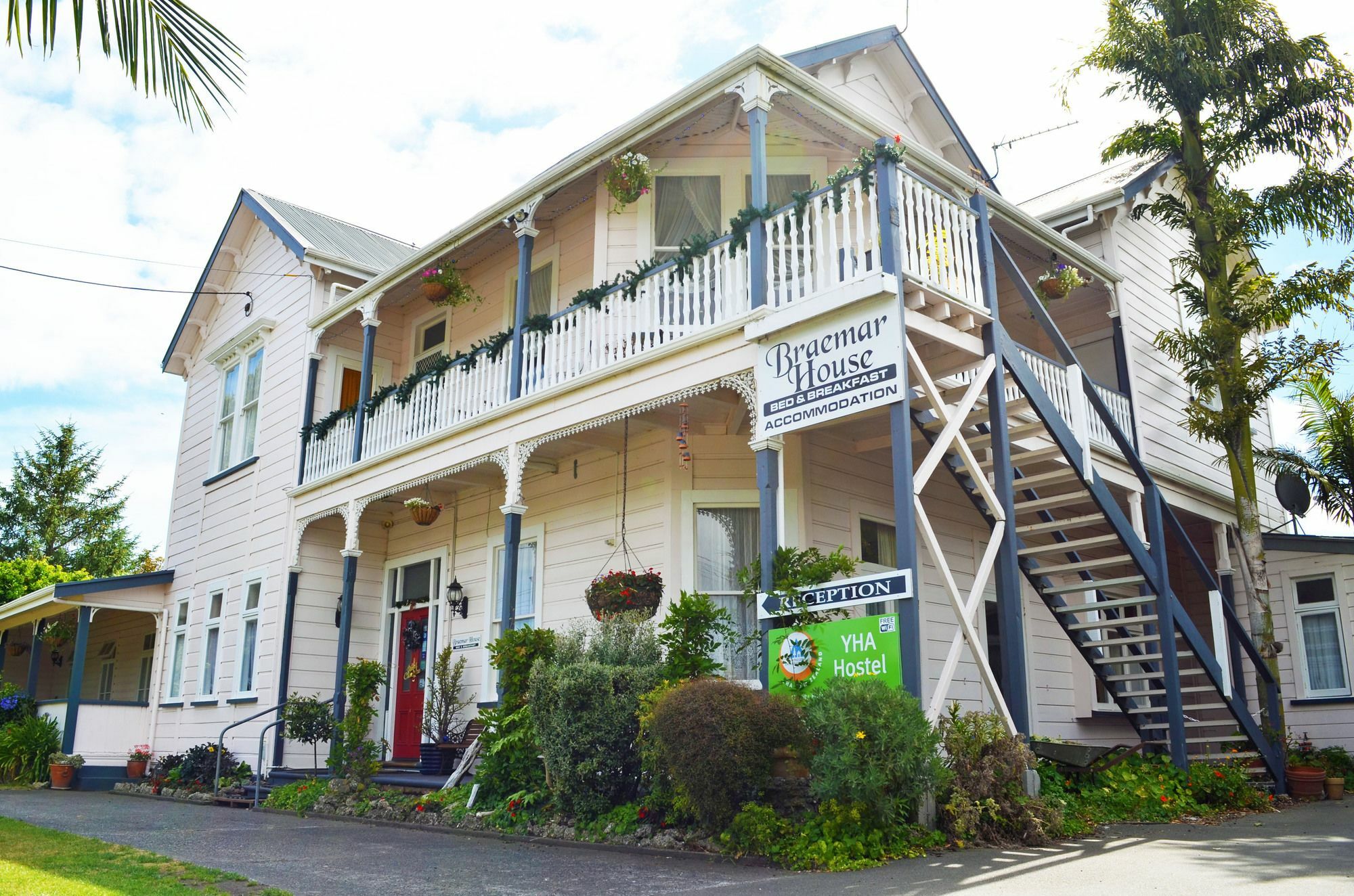 Braemar House B&B And Yha Hostel Whanganui Exterior photo